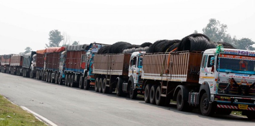 १० महिनामा वीरगञ्ज नाकाबाट ५ खर्ब साढे ६ अर्बको आयात हुँदा ७९ अर्बको निर्यात