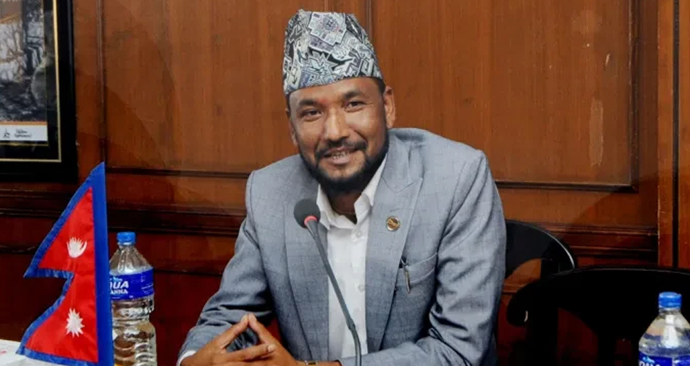 पर्यटन राज्‍यमन्त्री अरूण चौधरीले ५ बजे राजीनामा बुझाउने