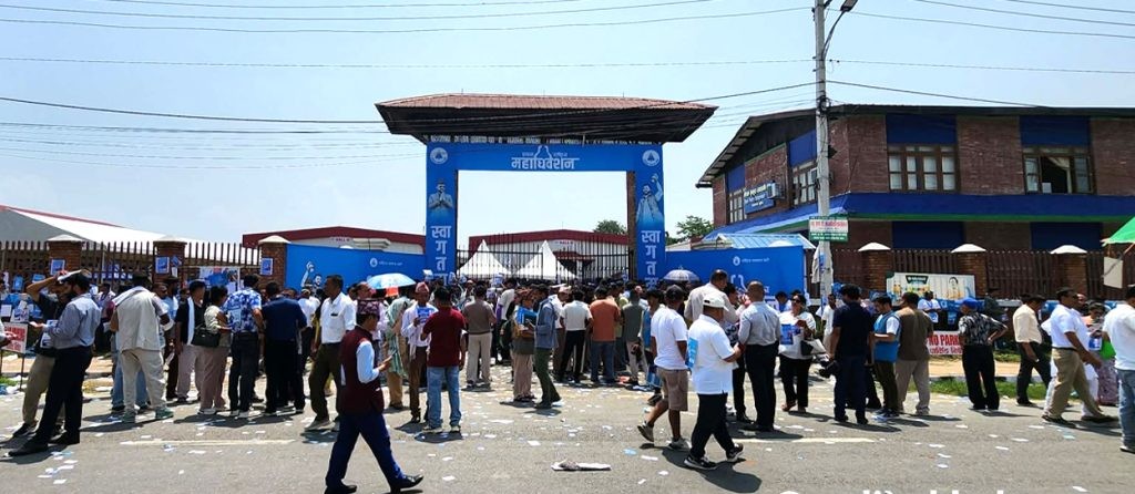 राष्ट्रिय स्वतन्त्र पार्टी (रास्वपा) महाधिवेशन प्रतिनिधिहरु धमाधम घर फर्किदै