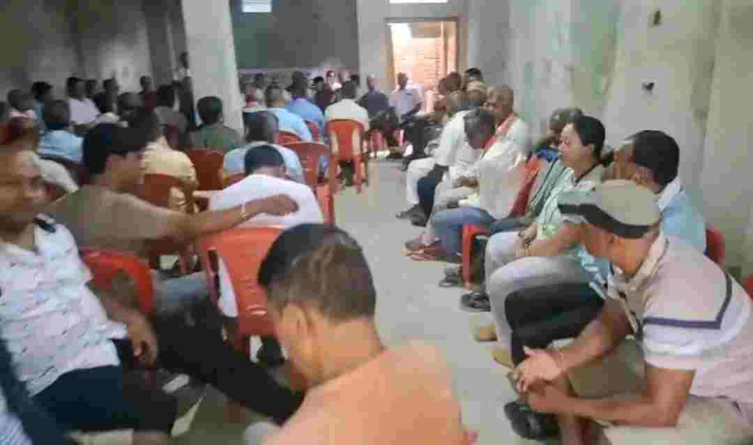 कांग्रेस महाधिवेशनको तयारीमा धनुषामा देउवा पक्ष सक्रिय, संयोजकमा कोमलकान्त झा