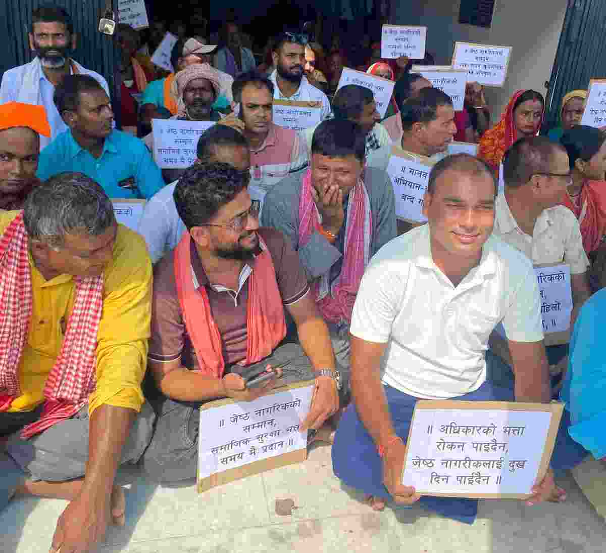 सामाजिक सुरक्षा भत्ता भुक्तानी गर्ने नगरपालिकाको प्रतिबद्धता, रास्वपाले स्थगित गर्‍यो धर्ना
